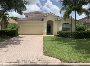 2493 Verdmont Ct, Cape Coral, FL 33991