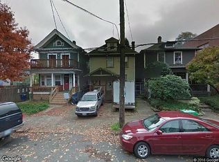 2142 NW Irving St, Portland, OR 97210