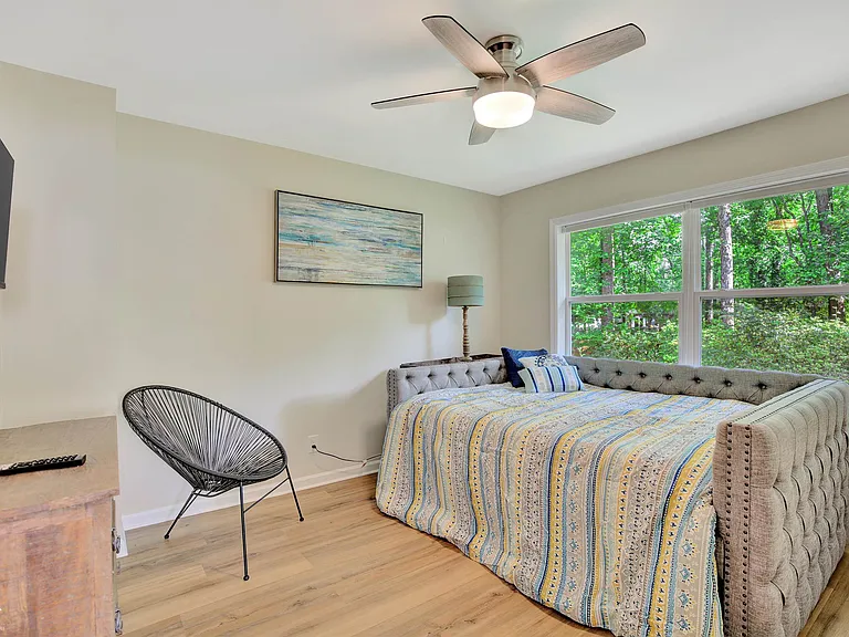 213 Oakmount Dr #FURNISHED — Photo 24