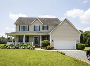 1001 Map Ridge Rd, Chapel Hill, NC 27516