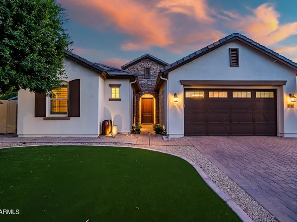 15803 W ALMERIA Road, Goodyear, AZ 85395