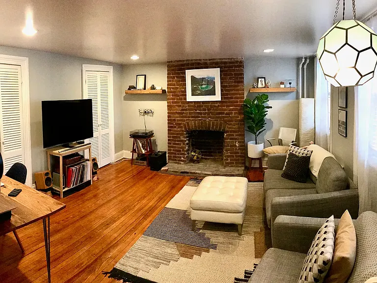 260 Dean St #1 — Photo 3