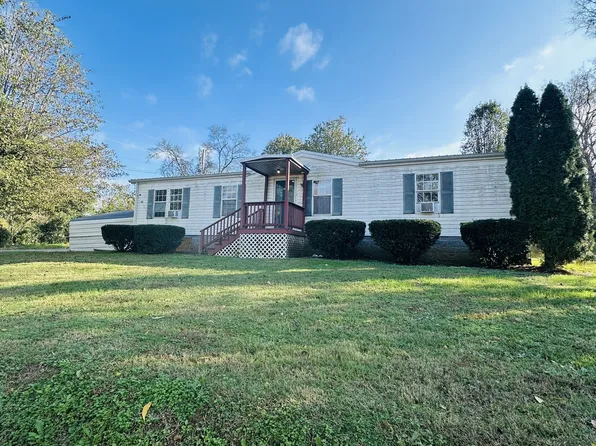 503 Poplar Ave, Fayetteville, TN 37334