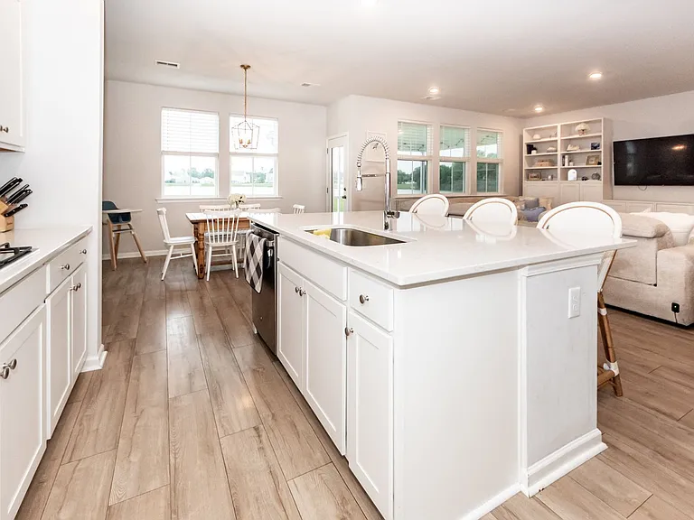 6976 Pumpkinseed Dr — Photo 11