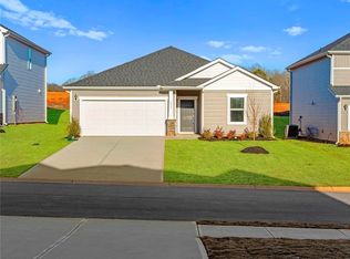 131 Firehole Rd, Gray Court, SC 29645