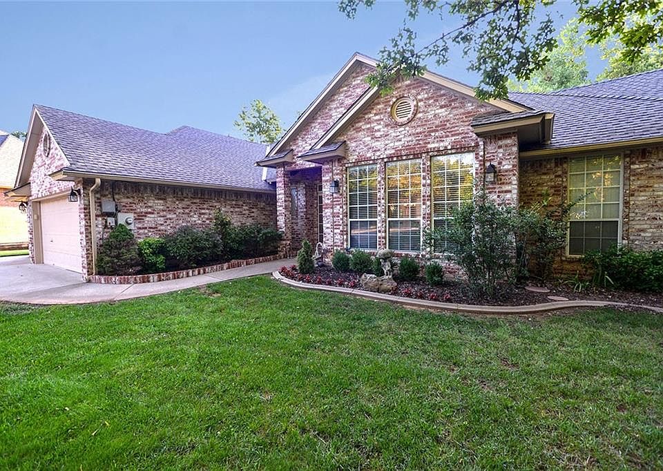1st image of 2700 Ashe Brooke Pl