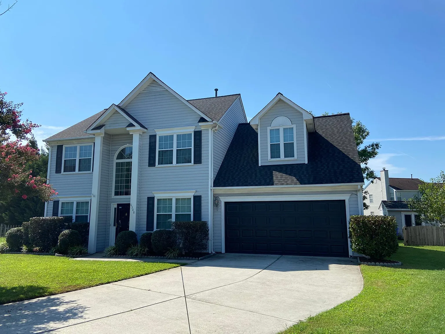 6308 Liverpool Ln — Photo 3