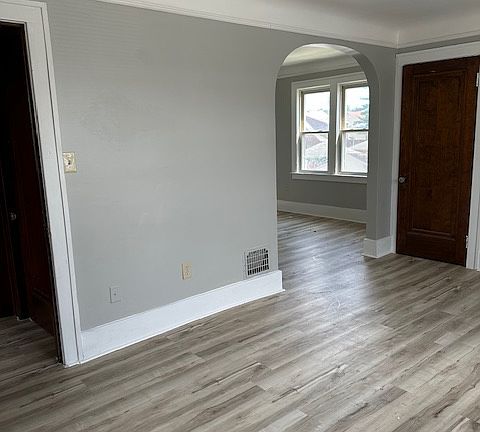 3rd image of 7402 Yinger Ave APT 2