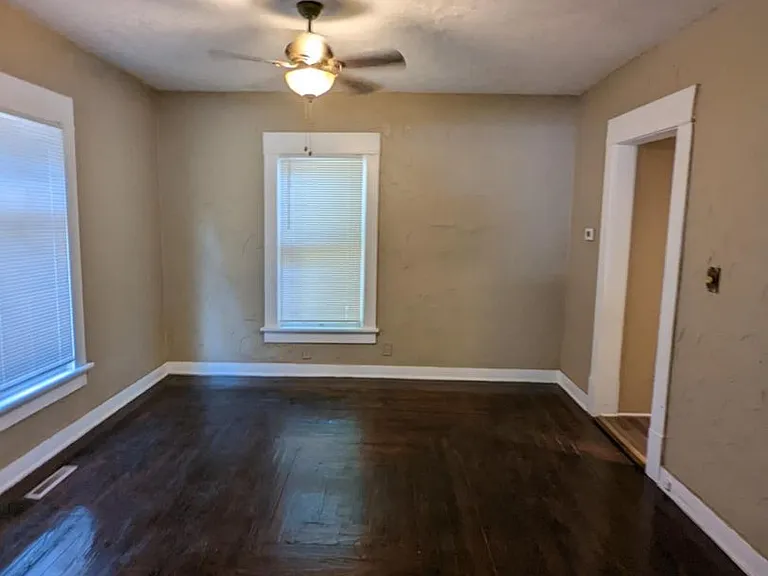 803 S Topeka Ave — Photo 1