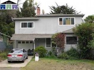 18938 Walnut Rd, Castro Valley, CA 94546