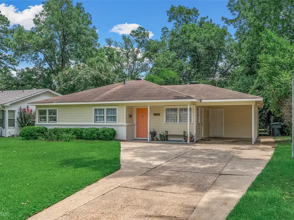 3747 Greenway Pl, Shreveport, LA 71105