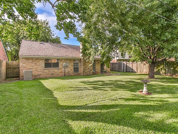 3rd image of 12023 Flaxen Dr