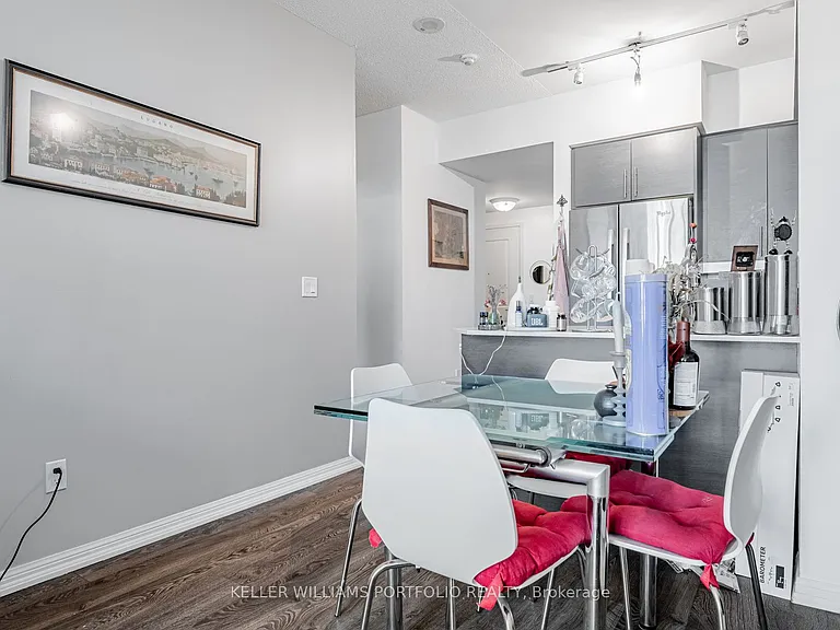 75 Liberty St #317 — Photo 8