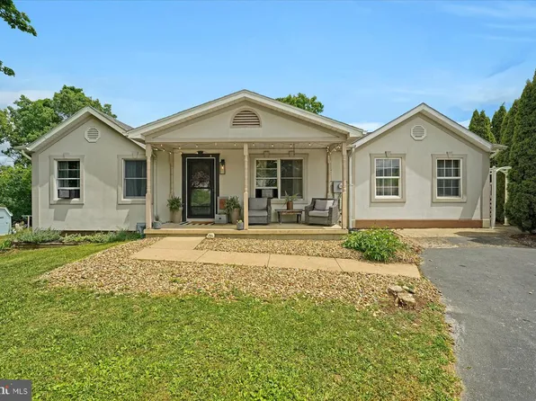 114 Heather Cir, Pleasant Gap, PA 16823