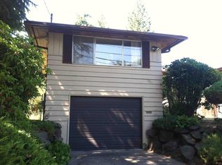 1212 NE 89th St, Seattle, WA 98115