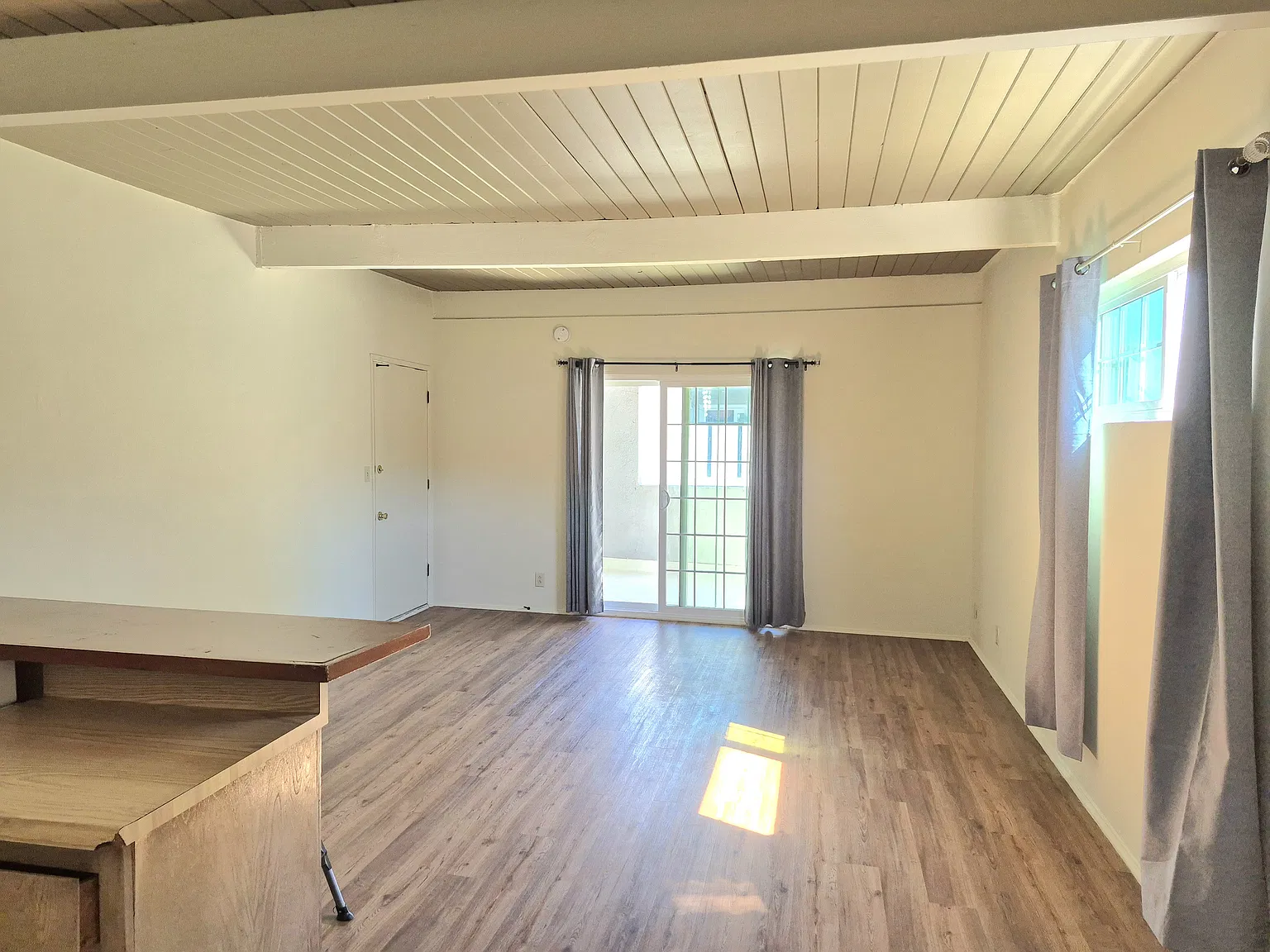 Studio, 575 sqft, $1,625 — Photo 4