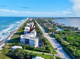 2375 NE Ocean Blvd