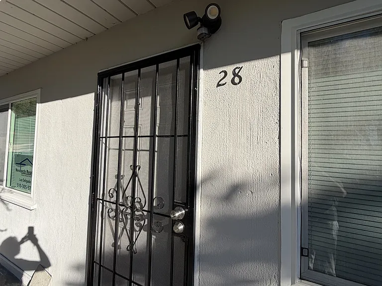28 Mermaid Ct — Photo 3