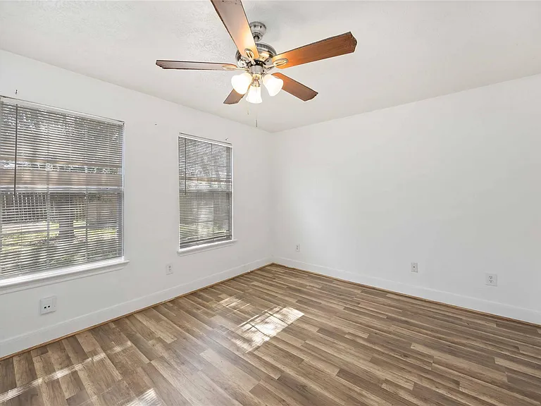 5315 Cherie Crest Ct — Photo 12