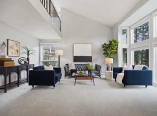 3 E Stranraer Pl SW, Calgary, AB T3H1H5