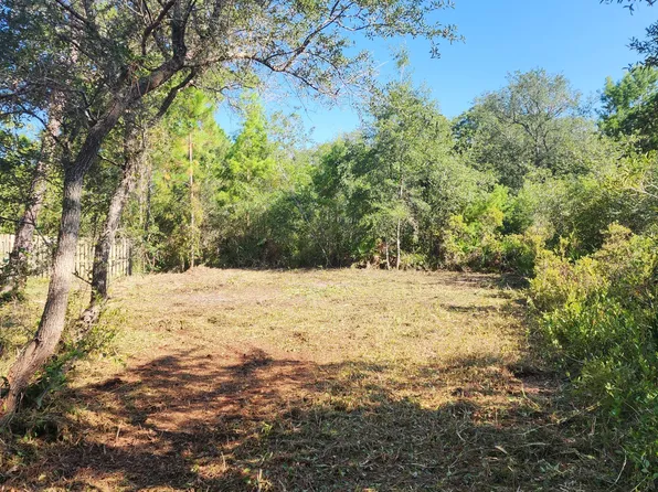 19 Greenbriar Ln, Pt Washington, FL 32459