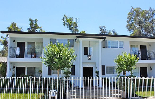 1st image of 3211 N Wishon Ave