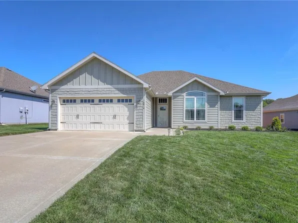 16814 Onyx Ter, Basehor, KS 66007