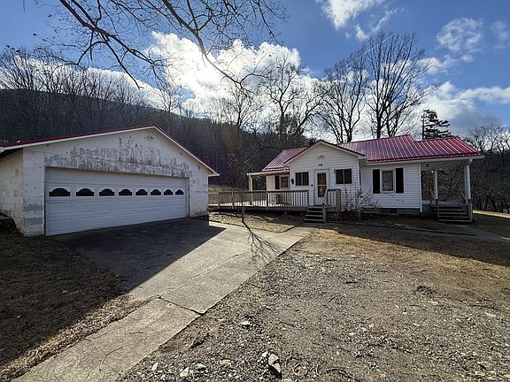 Side of House/Garage/Parking Area