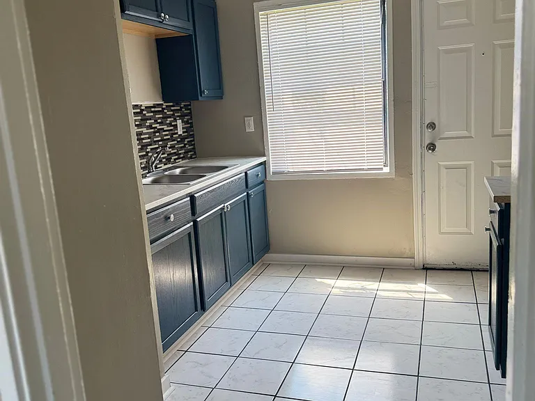 2024 Keltner Cir — Photo 12