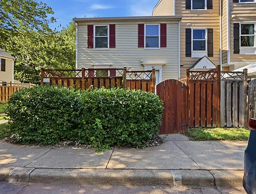 40 Whitechurch Ct Photo 1