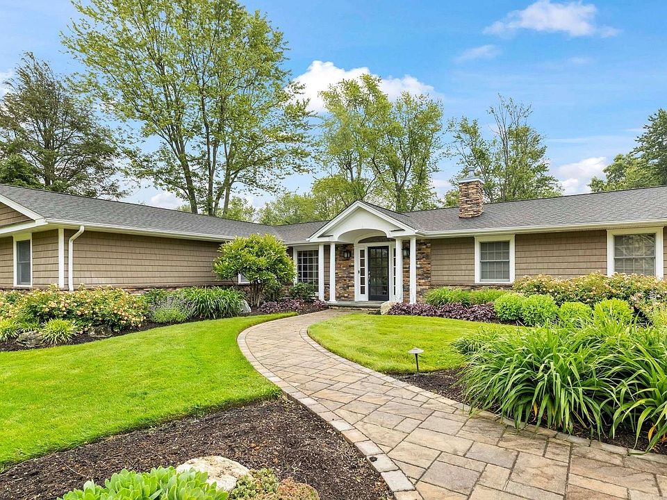 6 May Hill Lane, Dix Hills, NY 11746 Zillow