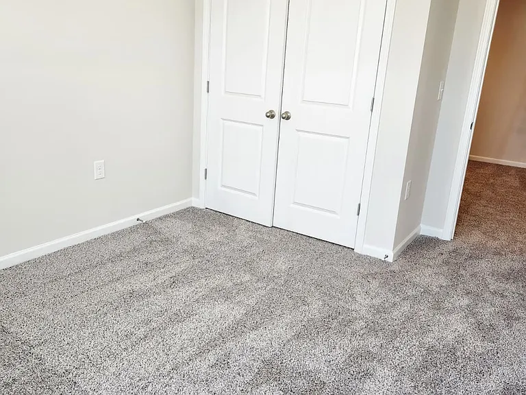 250 Brook Farm Ln — Photo 8