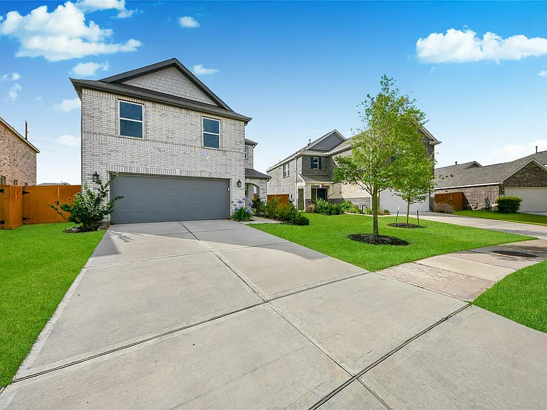 2916 Shimmer Edge Dr — Photo 39