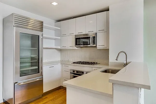 Rented by Level Group | media 11