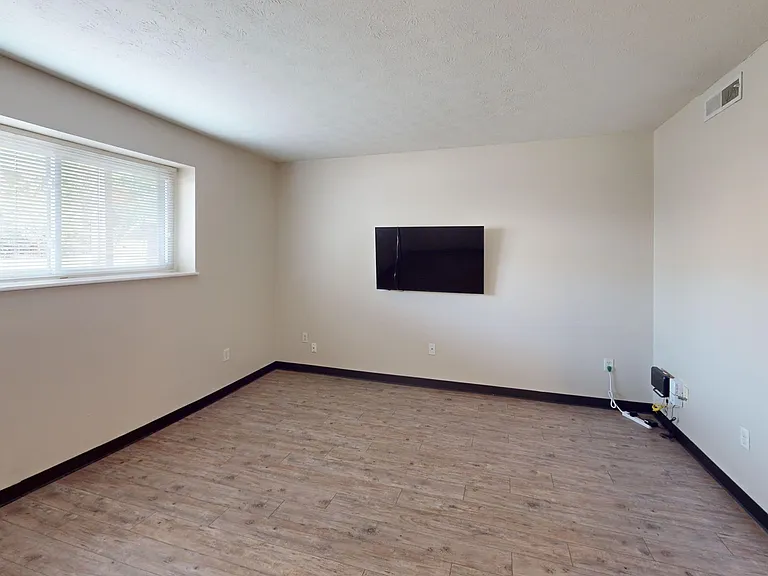 1304 Palmer Dr — Photo 83