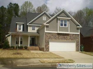 207 Evans Estates Dr, Cary, NC 27513