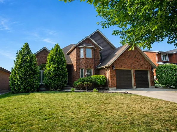 7 Cooper Ct, Brantford, ON N3T 6G7