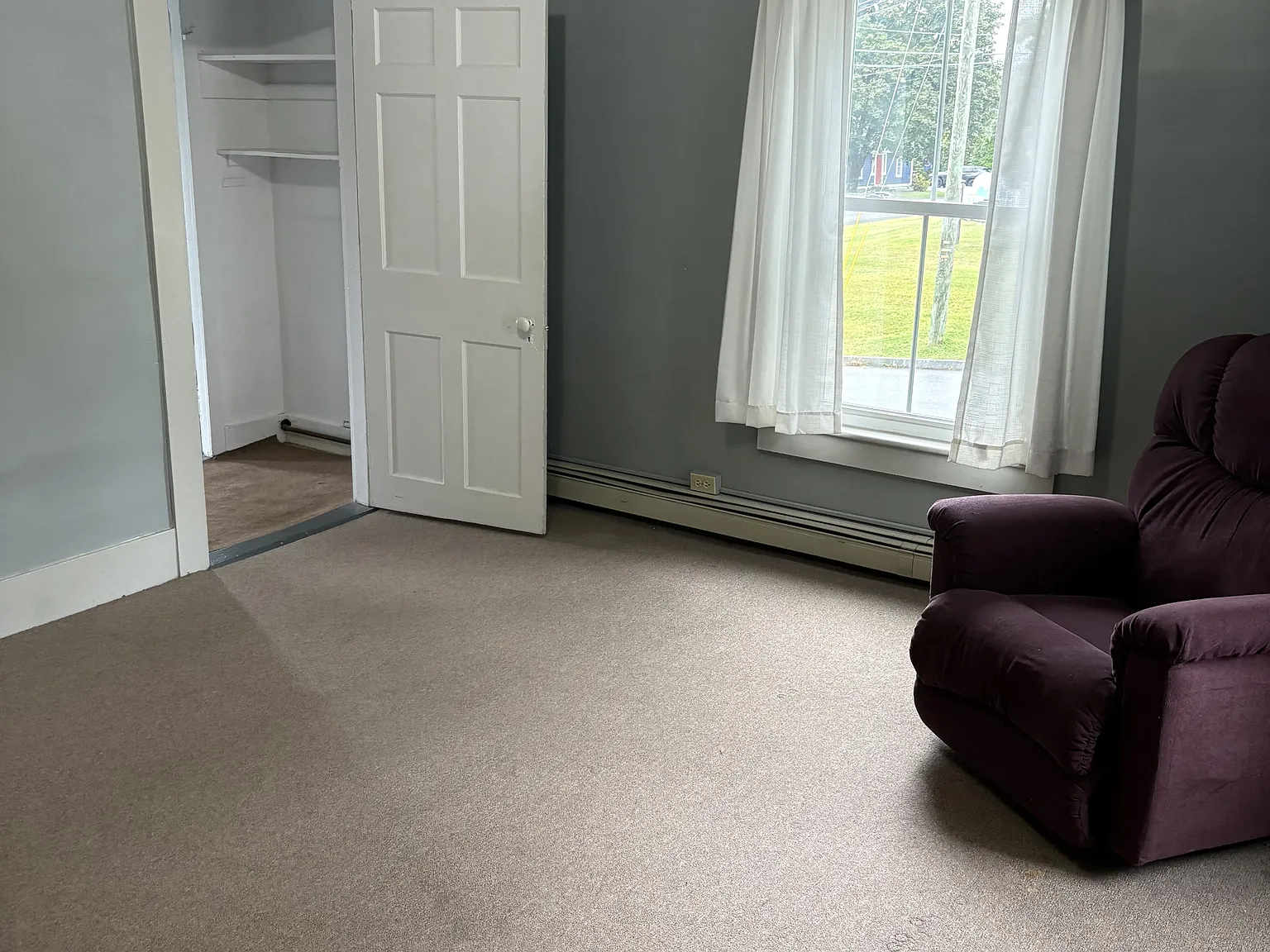 12 Hall Ave - 3 — Photo 2