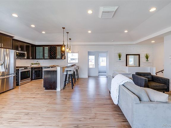 4th image of 6811 W 48th Avenue