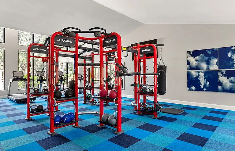 Eagles Point at Tampa Palms Apartments — Photo 11