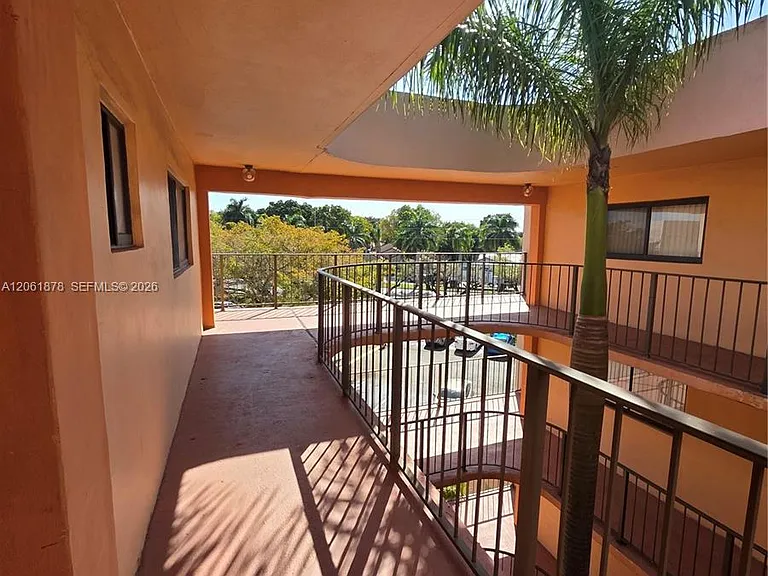 8600 SW 133rd Avenue Rd #424 — Photo 38