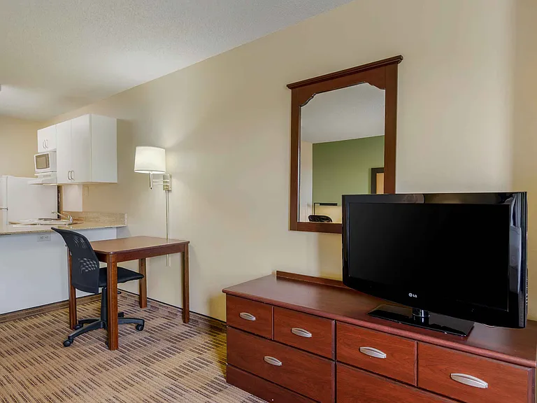 Studio Suite - 1 King Bed