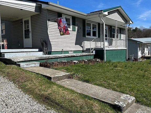 2nd image of 513 24th St
