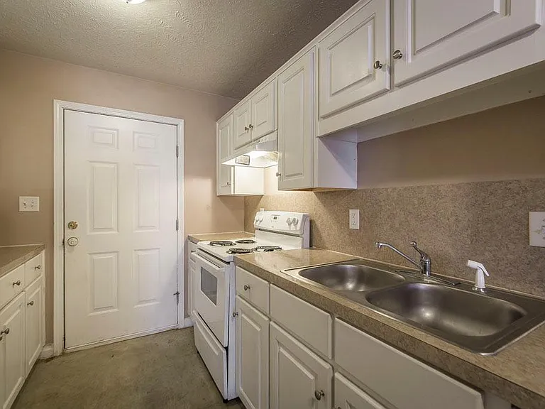 30 Sundown Dr — Photo 6