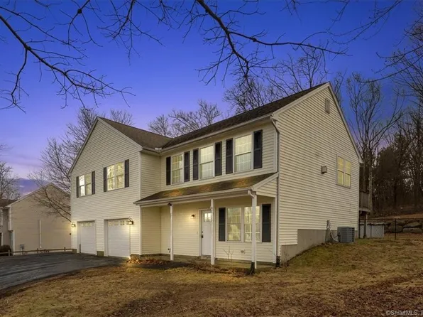 17 Jan Court, Plymouth, CT 06786