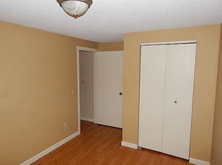 63 Grove St APT 2, Bangor, ME 04401