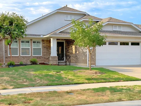 724 Humming Fish Dr, Norman, OK 73069