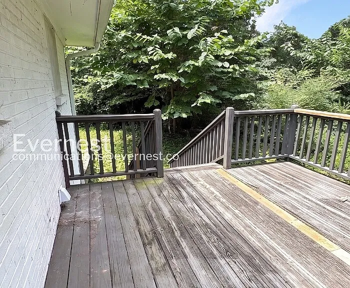 222 Rebecca Dr — Photo 25