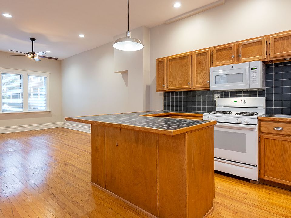 1st image of 2341 W Belden Ave #1
