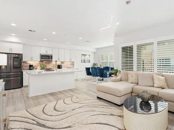 704 Dusky Crk, Foothill Ranch, CA 92610